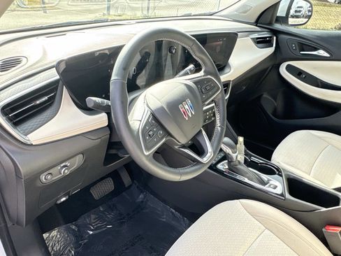 Certified 2024 Buick Encore GX Preferred w/ Comfort Package image 15