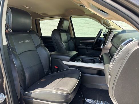 Used 2022 RAM 3500 Laramie AWD/4WD image 14