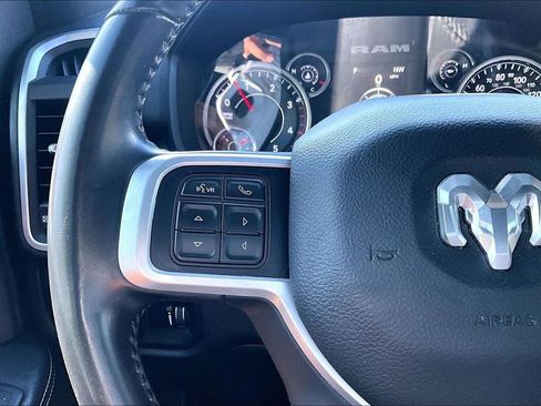 Used 2021 RAM 2500 Big Horn w/ Night Edition AWD/4WD image 21