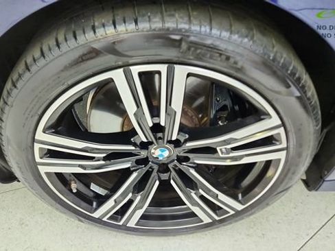 Used 2023 BMW 760i xDrive AWD/4WD image 60