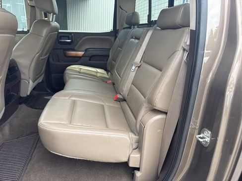 Used 2015 Chevrolet Silverado 1500 LTZ AWD/4WD image 10
