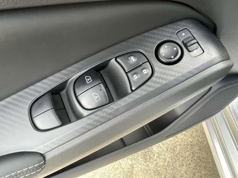 New 2025 Nissan Altima 2.5 SV image 16