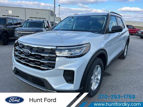 New 2026 Ford Explorer Active RWD image 1