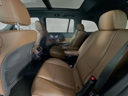 New 2026 Mercedes-Benz GLS 450 4MATIC image 25