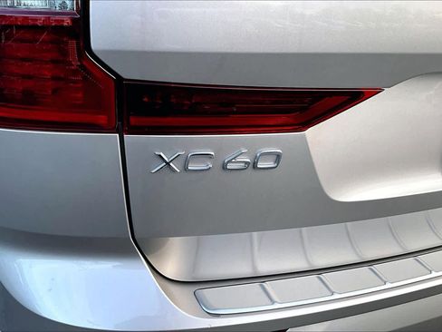 New 2026 Volvo XC60 T8 Ultra w/ Protection Package Premier AWD/4WD image 6