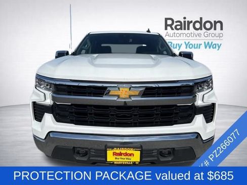 Used 2023 Chevrolet Silverado 1500 LT w/ Protection Package AWD/4WD image 2