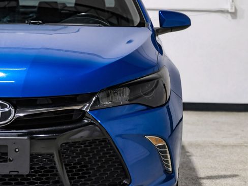 Used 2016 Toyota Camry SE image 48