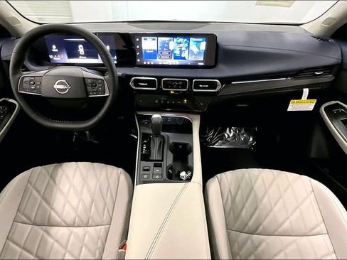 New 2026 Nissan Sentra SL w/ Floor Mat Package FWD image 6