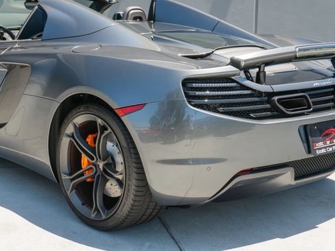 Used 2014 McLaren MP4-12C Spider RWD image 51
