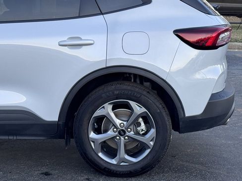 Used 2025 Ford Escape ST-Line Select image 36