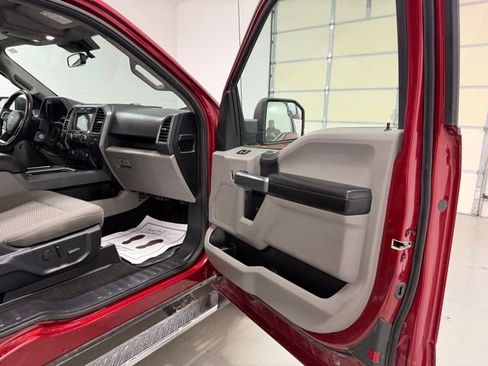 Used 2019 Ford F150 XLT w/ Equipment Group 302A Luxury AWD/4WD image 21