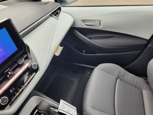 New 2026 Toyota Corolla SE image 10