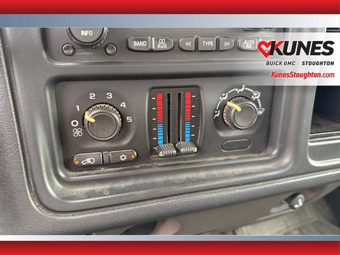 Used 2006 Chevrolet Silverado 1500 W/T AWD/4WD image 23
