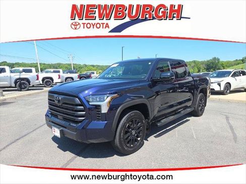 Certified 2025 Toyota Tundra Limited AWD/4WD image 1