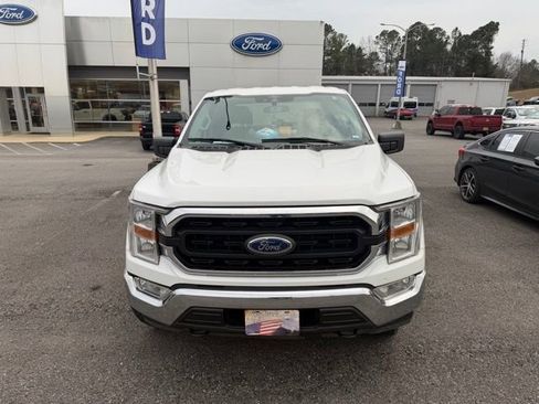 Used 2021 Ford F150 XLT image 1