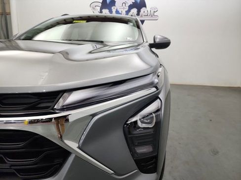 Used 2024 Chevrolet Trax LT image 39