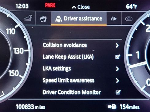 Used 2018 Land Rover Discovery HSE Luxury image 33