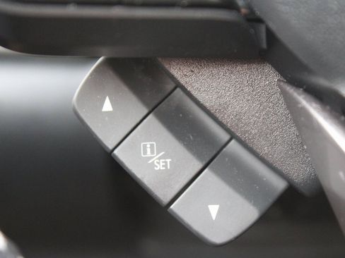 Used 2023 Subaru Forester Limited image 15