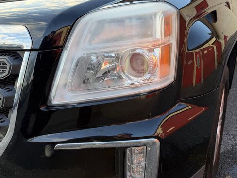 Used 2016 GMC Terrain SLE w/ Convenience Package image 10