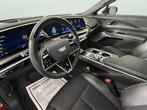 Used 2024 Cadillac Lyriq Luxury w/ LPO, Floor Liner Package image 18