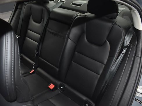 Used 2024 Volvo S60 B5 Core image 27