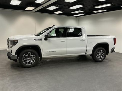 New 2026 GMC Sierra 1500 SLE w/ Preferred Package AWD/4WD image 2