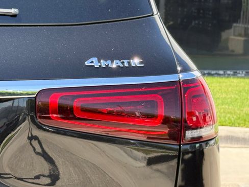Used 2023 Mercedes-Benz GLS 450 4MATIC image 14