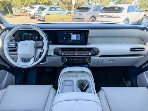 Used 2026 Hyundai Palisade Calligraphy AWD/4WD image 13