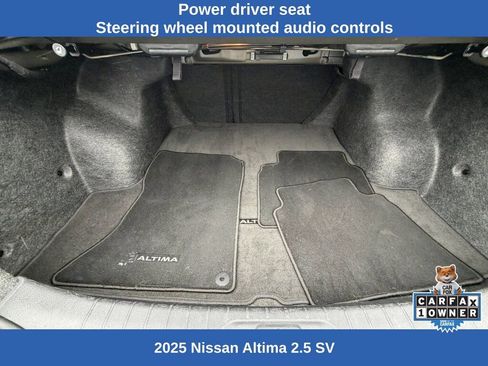 Used 2025 Nissan Altima 2.5 SV image 10