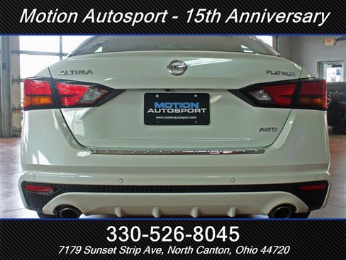 Used 2022 Nissan Altima 2.5 Platinum AWD/4WD image 9