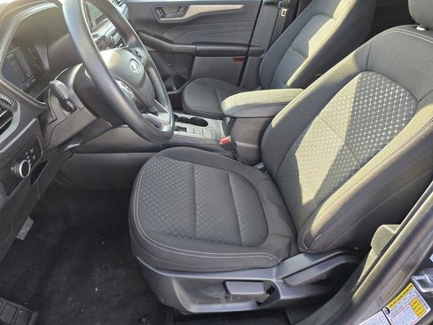 Used 2025 Ford Escape Active image 32