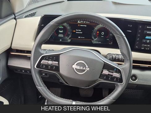 Used 2024 Nissan Ariya FWD image 12