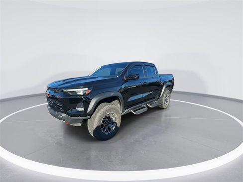 Certified 2024 Chevrolet Colorado ZR2 image 4