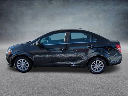 Certified 2019 Chevrolet Sonic LT w/ Convenience Package image 6