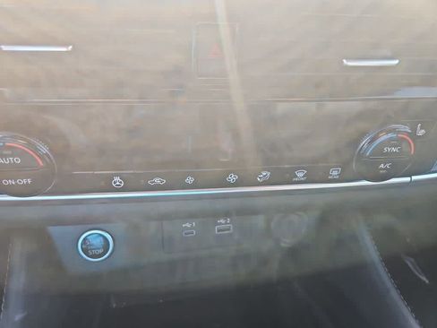 Used 2023 Nissan Rogue SL FWD image 17