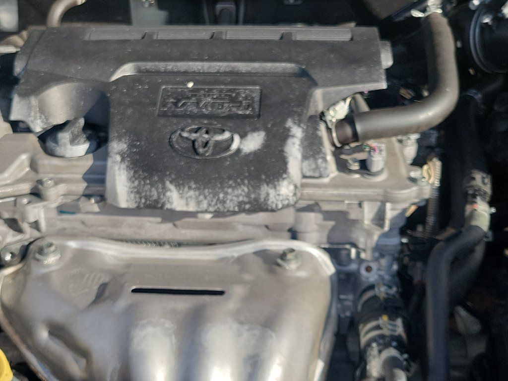 Used 2015 Toyota RAV4 Limited w/ Technology Package FWD image 33