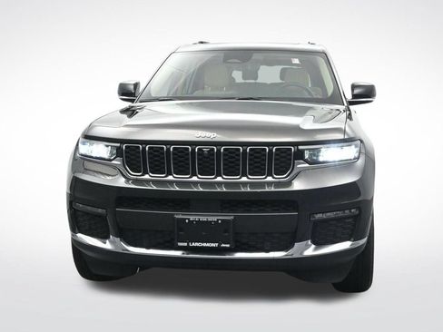 Used 2022 Jeep Grand Cherokee L Limited w/ Luxury Tech Group II AWD/4WD image 2