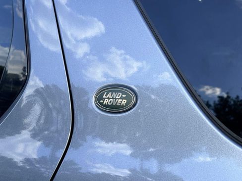 Used 2018 Land Rover Discovery Sport HSE Luxury AWD/4WD image 16