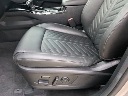 Certified 2026 Kia Sorento SX Prestige AWD/4WD image 24