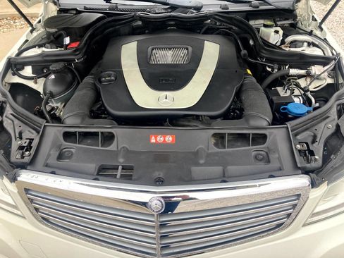 Used 2012 Mercedes-Benz C 300 4MATIC Sedan image 16