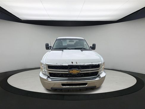Used 2012 Chevrolet Silverado 2500 W/T AWD/4WD image 2