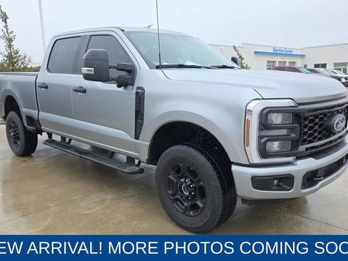 Used 2024 Ford F250 XL w/ STX Appearance Package image 7