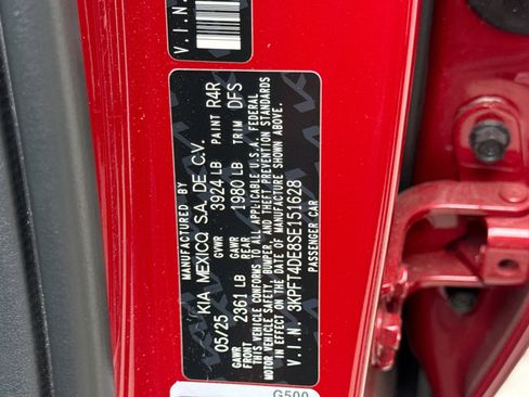 Used 2025 Kia K4 LXS image 12