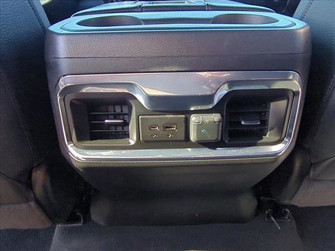 Used 2022 GMC Sierra 2500 Denali w/ Denali Ultimate Package image 17