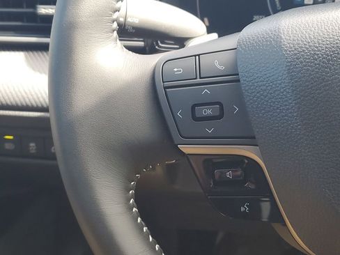 Used 2026 Toyota Camry SE image 34