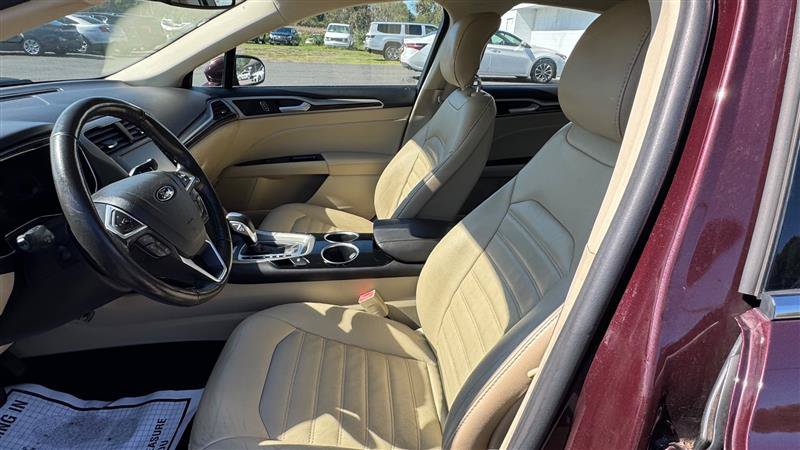 Used 2013 Ford Fusion Energi SE w/ Driver Assist Pkg FWD image 35