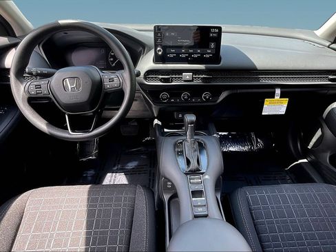 Used 2026 Honda HR-V LX image 7