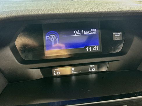 Used 2019 Acura ILX FWD image 17