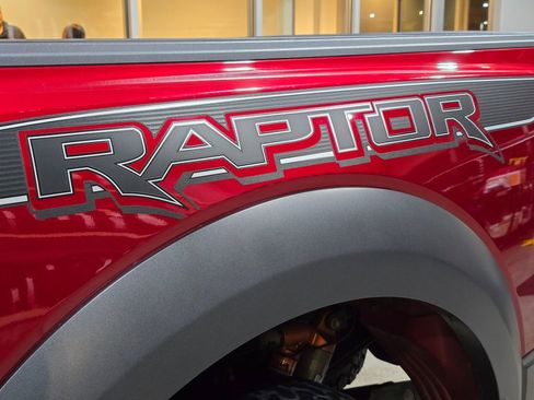 Used 2019 Ford F150 Raptor w/ Equipment Group 802A Luxury image 27