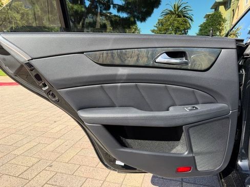 Used 2014 Mercedes-Benz CLS 550 image 33